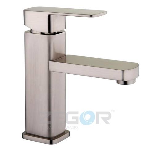 Смеситель для умывальника Zegor LEB1-A123MG на гайке графит